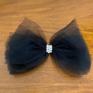 Lace/Pearl Bow Hair Clip